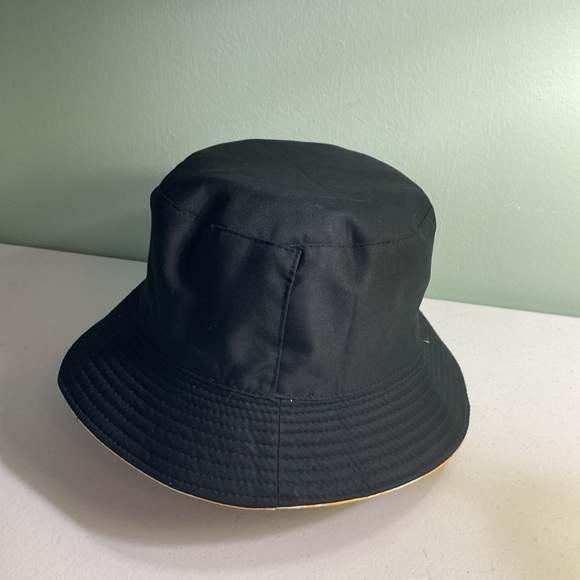 Reversible Bucket Hat - Picture 6 of 8